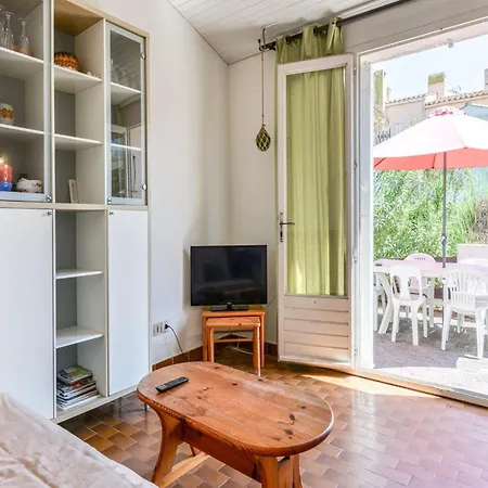 Family Friendly In Apartment Agde